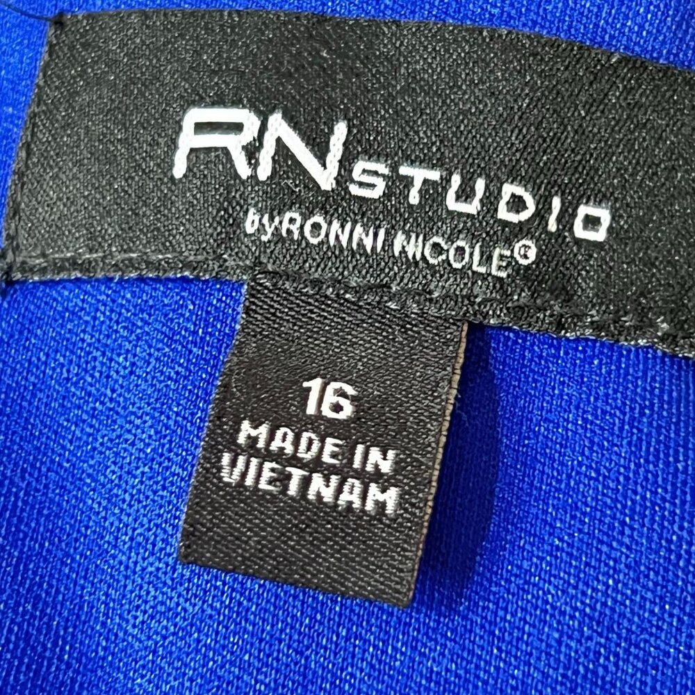 RN Studio Ronni Nicole Dress Blue Handkerchief Hem Flowy Lace Overlay Lined 16 - Picture 7 of 13